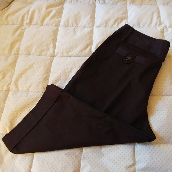 Studio 1940, Bermuda shorts with cuffs - Picture 5 of 5